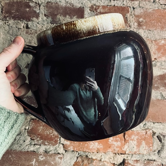 Pfaltzgraff Other - Vintage Pfaltzgraff One Handle Brown Glazed Drip Bean Pot